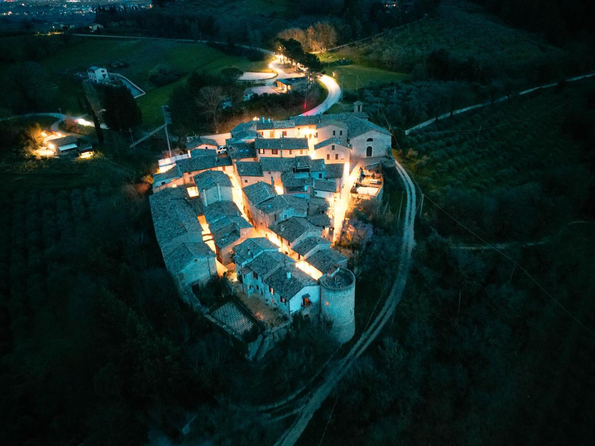 Ostello Bello Assisi Bevagna Exterior foto